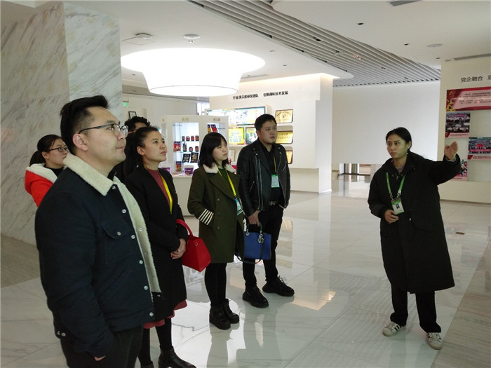 法国乐迪业斯集团携合作伙伴赴天府源公司回访洽谈2_副本 法国乐迪业斯集团携合作伙伴赴天府源公司回访洽谈2_副本