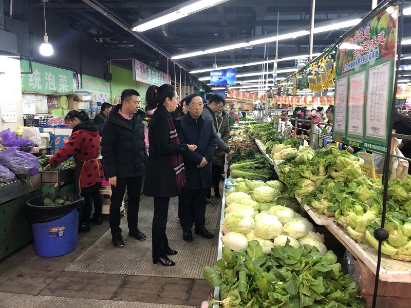 0119 谢瑞武到益民菜市南苑店调研