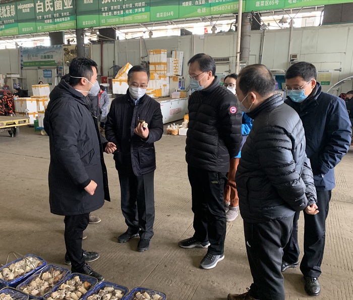简报  2020年第36期 李云泽副省长检查成都农产品中心批发市场 保供稳价工作