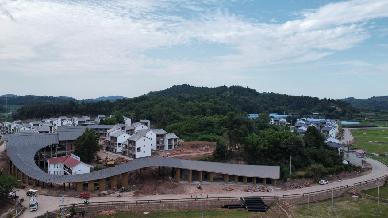 驻村帮扶有实效，锦融小贷助力高坡村田园建设0123.png